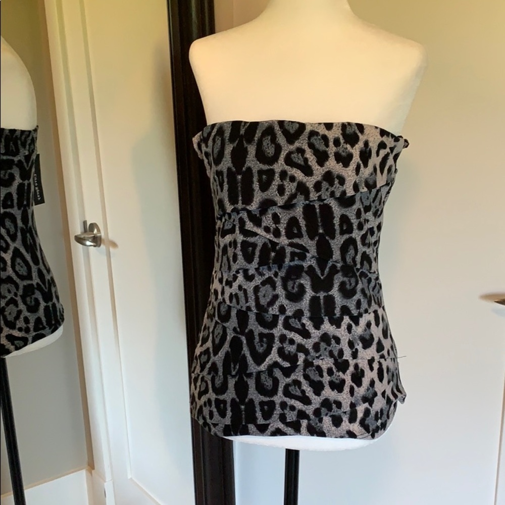 🔥2 for 20🔥 strapless animal print top